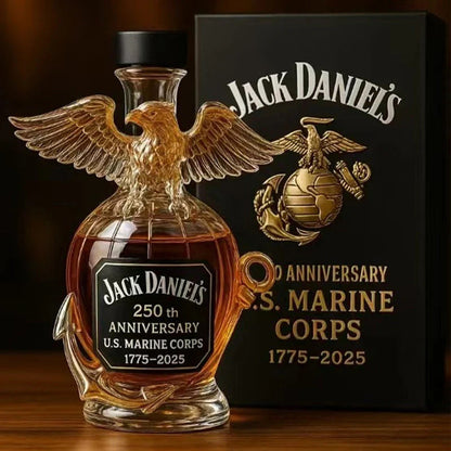 Kreativ whiskyflaske formet som en hund