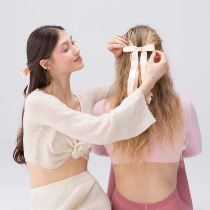 🎀 Magnetische Haarspange mit Satinschleife – sicherer Halt, eleganter Stil, keine Haarschäden! ✨💕