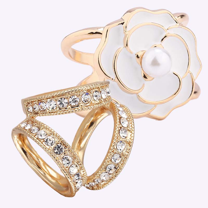 💕Kjøp 1 få 1 gratis🧣Enkelt tredimensjonalt skjerf Cli