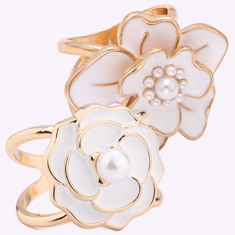 💕Kjøp 1 få 1 gratis🧣Enkelt tredimensjonalt skjerf Cli