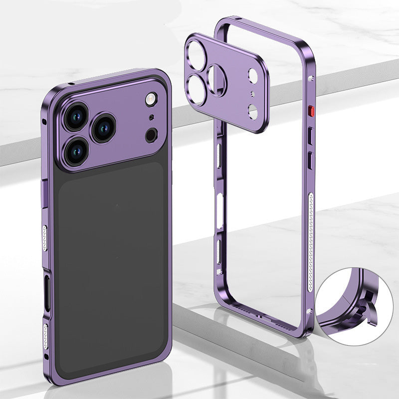 iPhone-Hülle mit blankem Metallrahmen, Wärmeableitungsfunktion und Seepferdchen-Schnalle