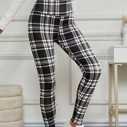 Karierte Leggings mit Fleecefutter für Damen – weiche, dehnbare und stylische Winterkleidung 🧣
